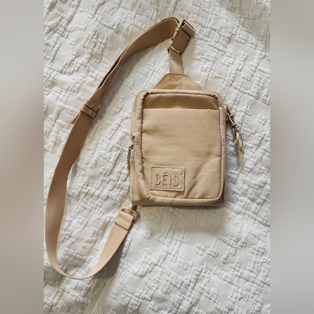 BEIS Tan Crossbody Bag